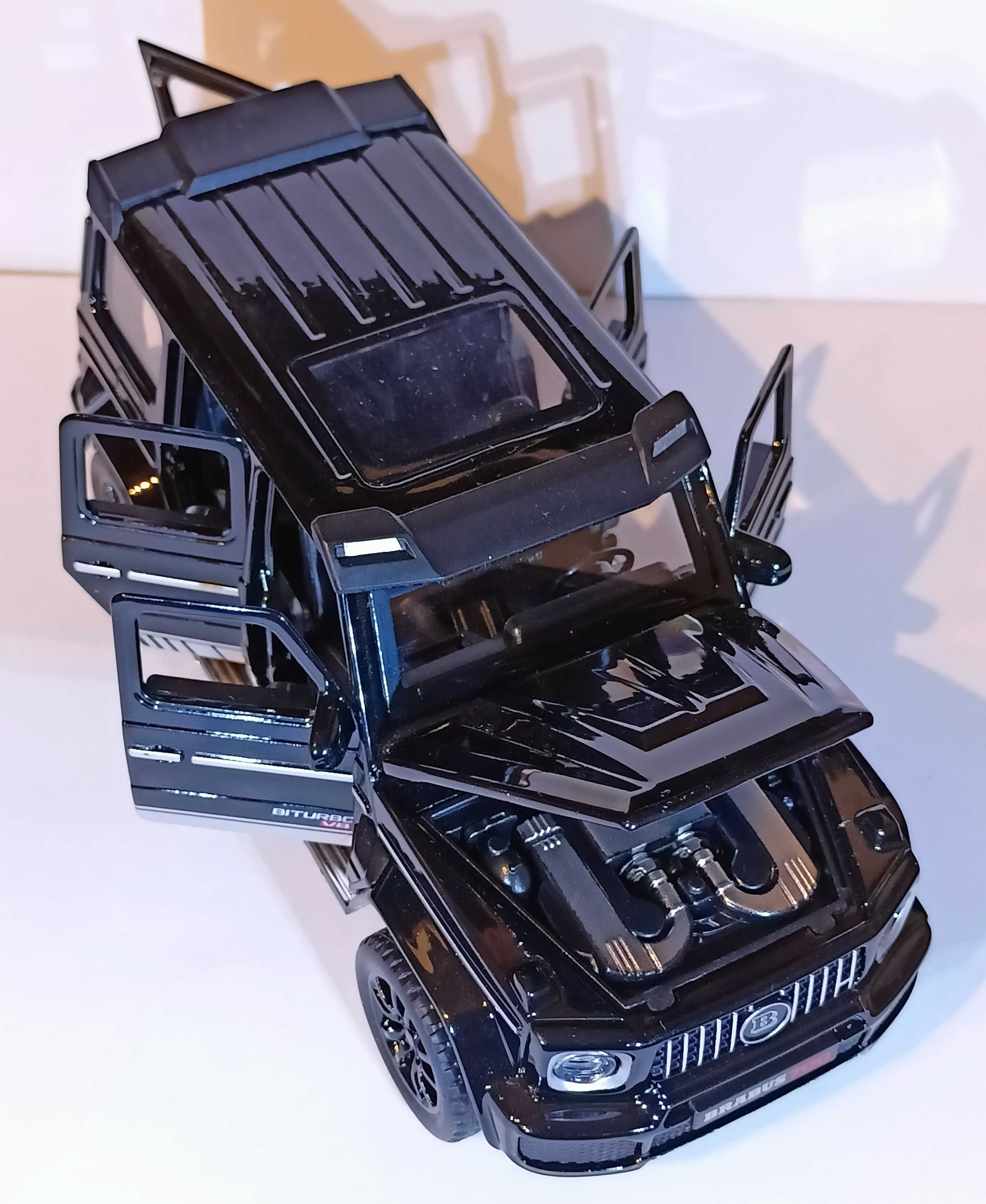 Autko Mercedes G G700 BRABUS zabawka 1:32 METAL