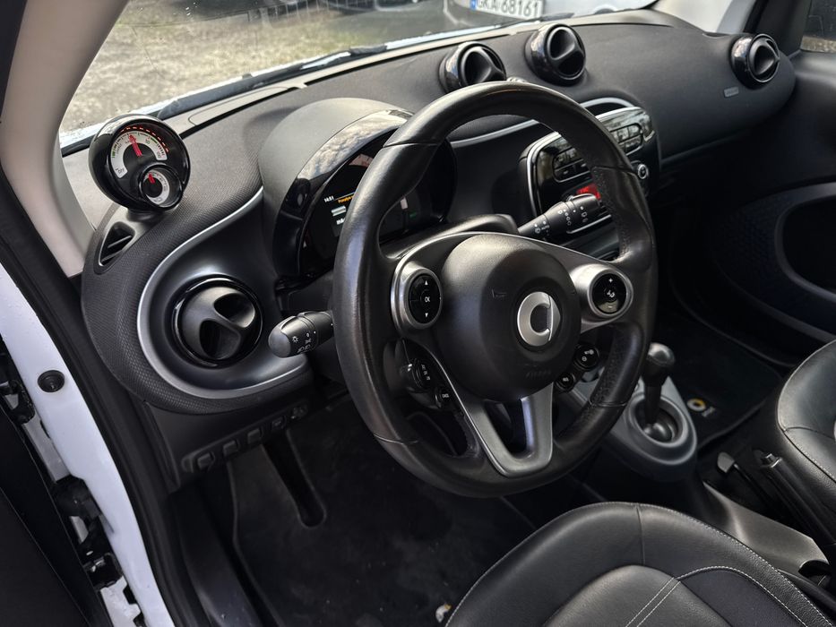 Smart Fortwo elektryczny 2019 rok