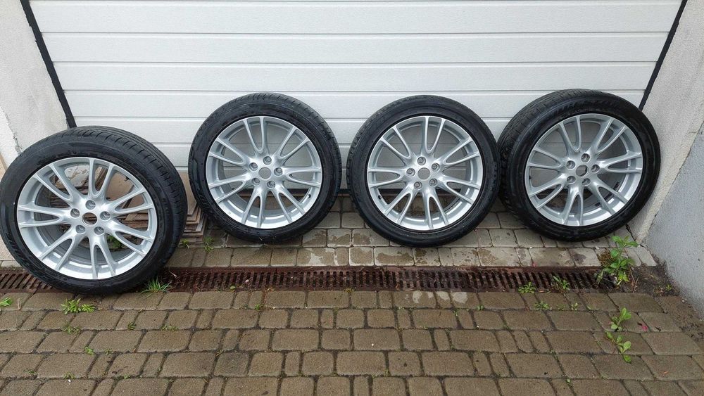 Felgi aluminiowe 18" Enkei 5x114.3 + opony