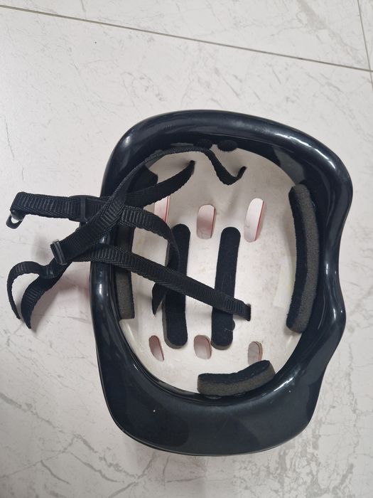 Kask rowerowy czerwony