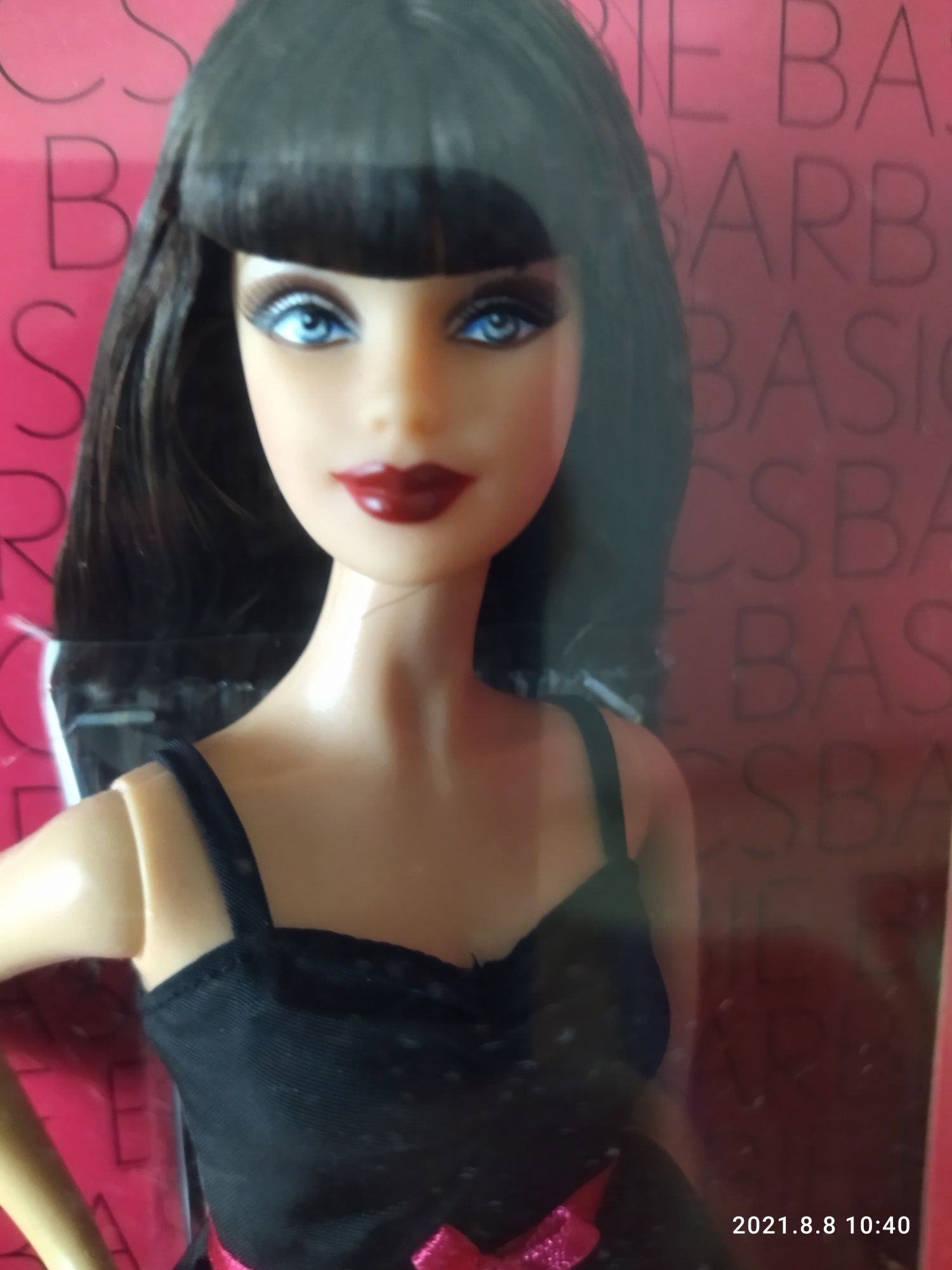 Кукла. Барби. Barbie Basics. Black label