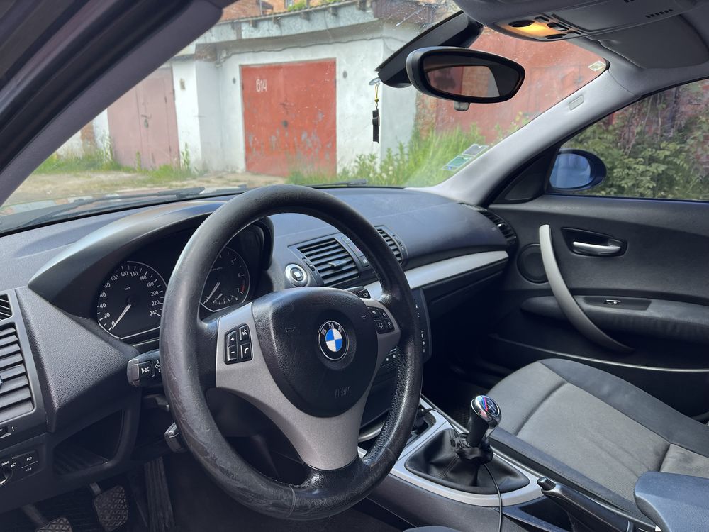 Продам Bmw 116i (e87)