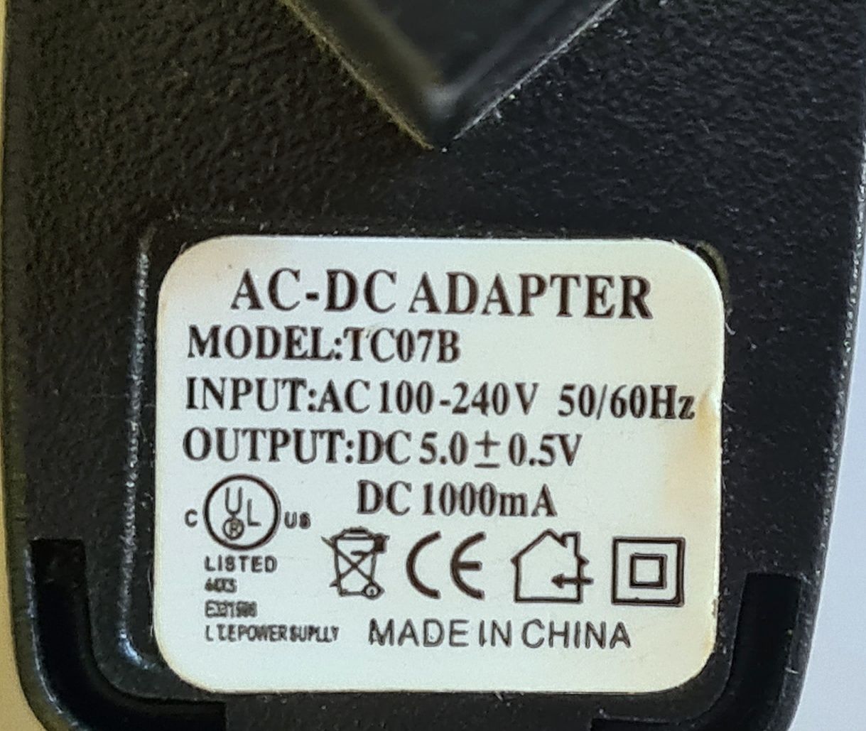 Zasilacz 5V 1000mA DC prąd stały
