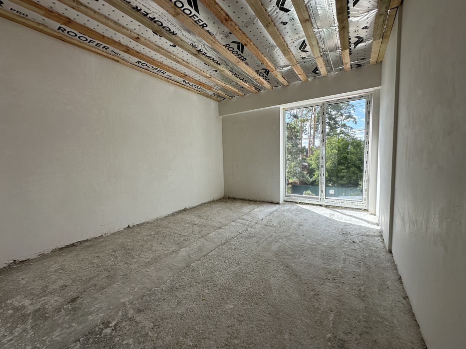 Продаж будинку з чистовим оздобленням та підвалом в Ірпені