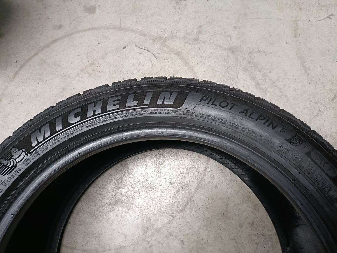 Opony zimowe Michelin Pilot Alpin 5 245/45R19
