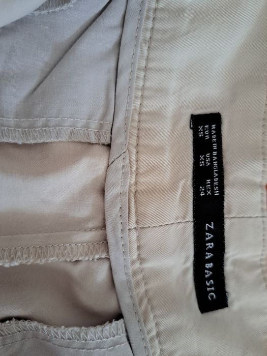 Calças zara beges xs de mulher