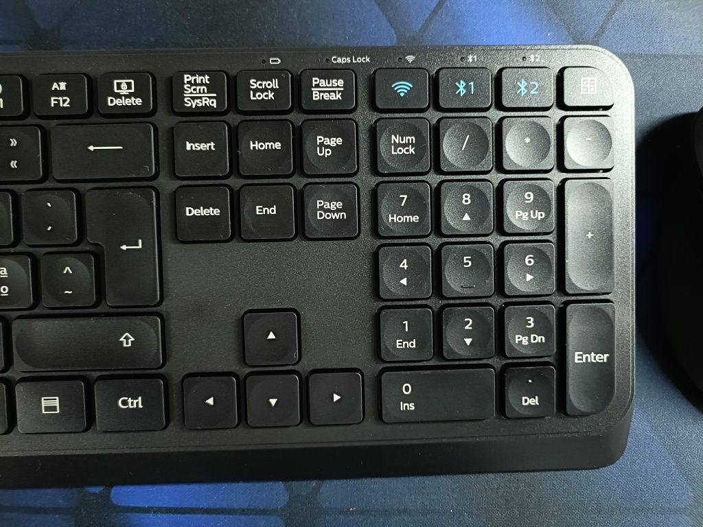 Combo teclado e rato Philips SPT6607B31