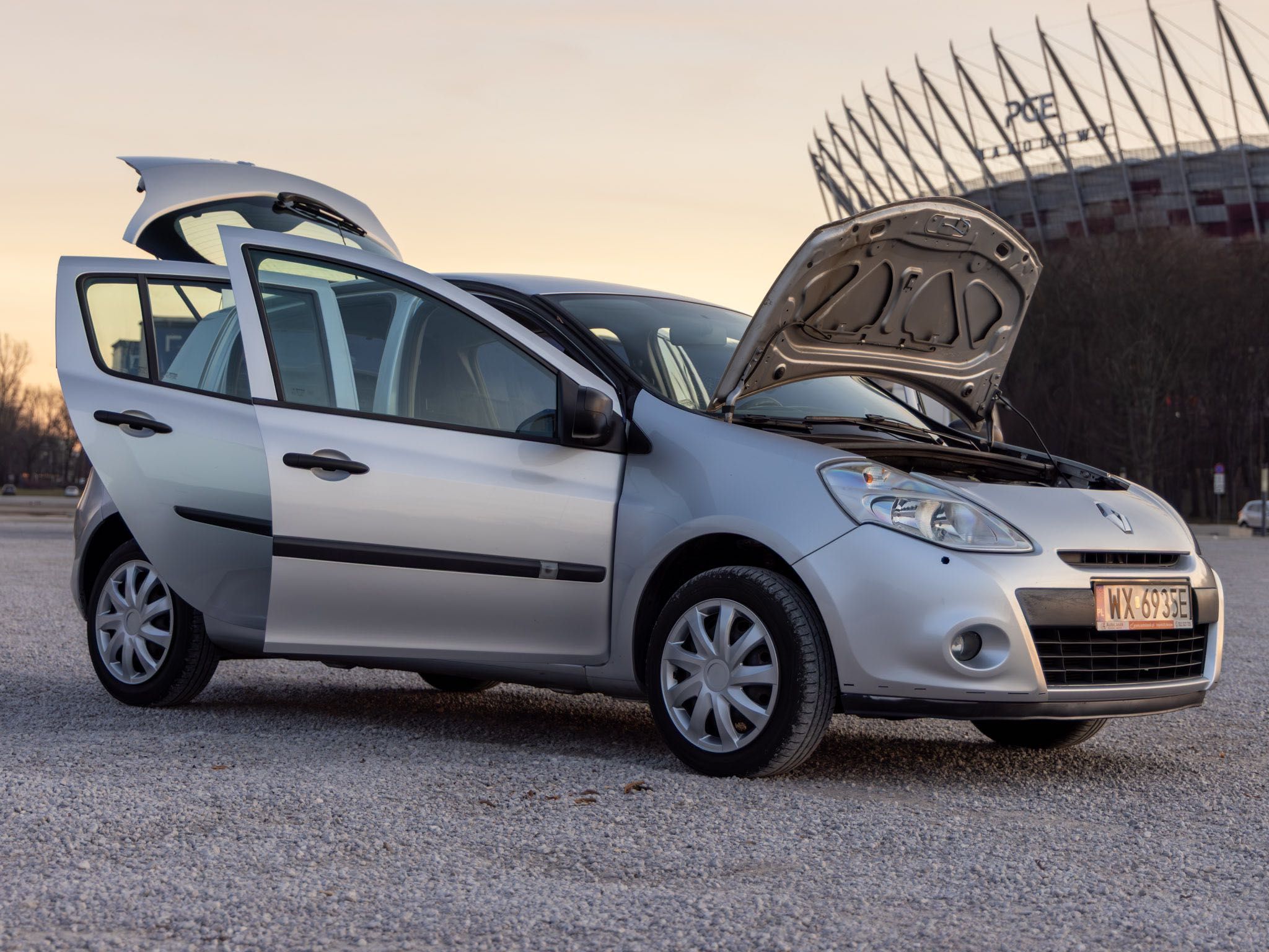 Renault Clio III (3) 1.2 hak holowniczy 85 tys. km