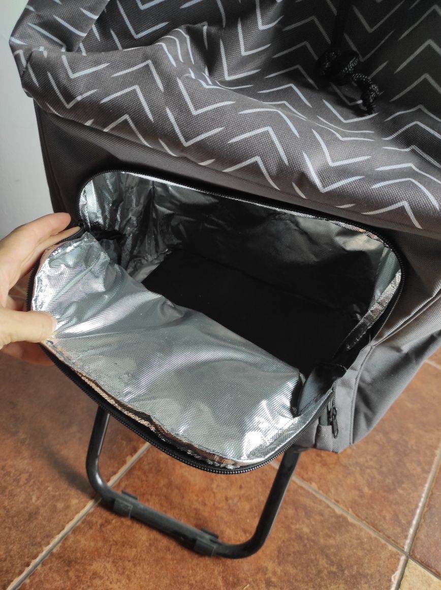 Wózek na zakupy z torbą termiczną