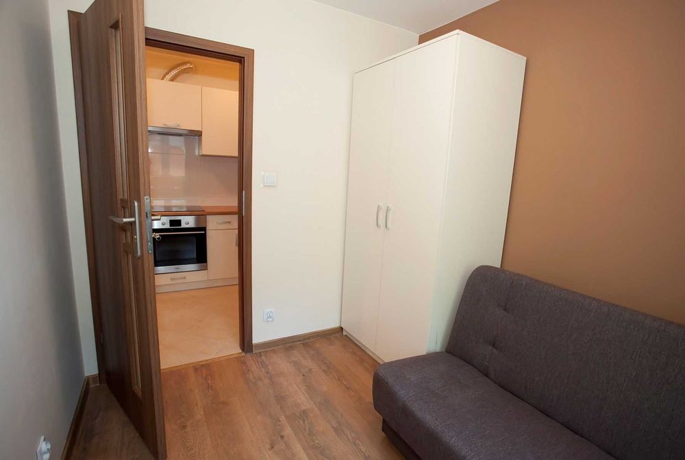 BDB STANDARD i TANIO - Pokój blisko ALFY, Medycznego, Prawa, Ekonomii