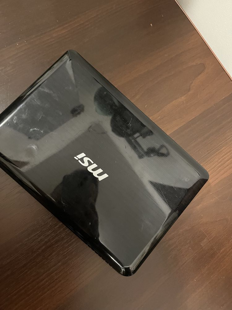 MSI U135 задарма
