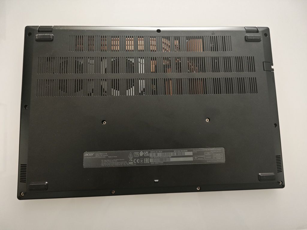 Acer nitro v15 ryzen 7/rtx 4060/144hz/512 ssd/16 ram