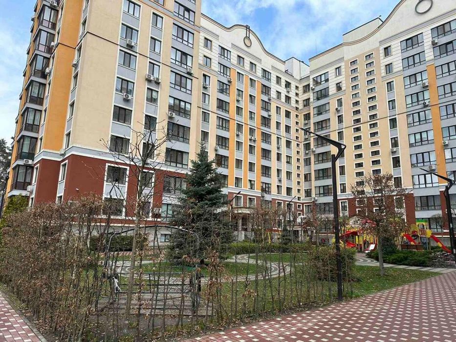 Продається 1-К укомплектована квартира. Центр міста