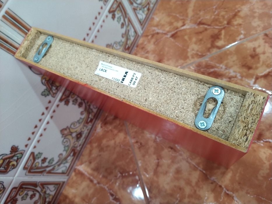 Estante de parede IKEA casa quarto apartamento vivenda escritório.