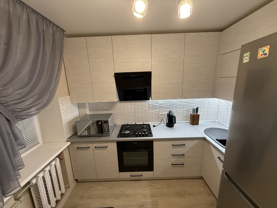 Однокомнатная квартира с ремонтом на Сухом Фонтане.