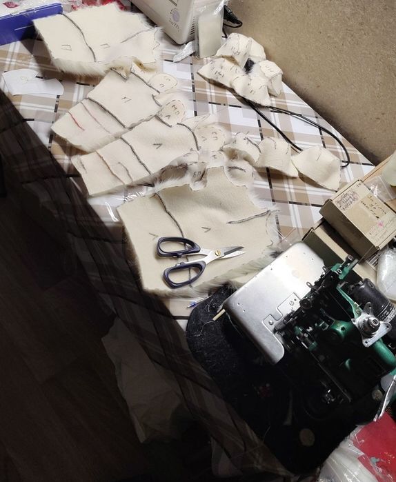 Машинка оверлок Yamata