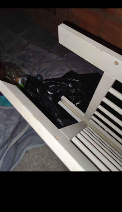 Berço (sem coleção) + muda fraldas