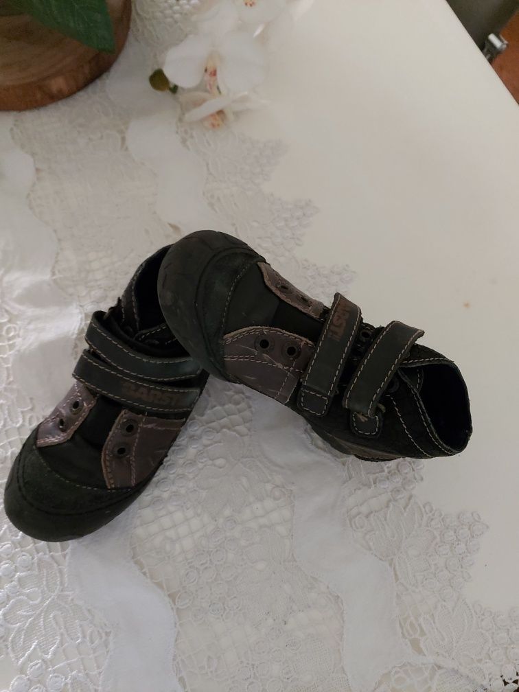 Sapatilhas,  botas menino , tamanho 32