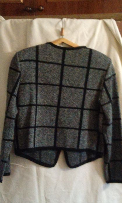Костюм шерсть новый