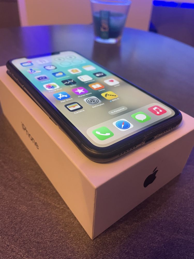 Iphone 11 64 GB otimo estado