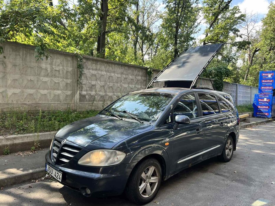 SSANGYONG Rodius SV270 Camper Кемпер