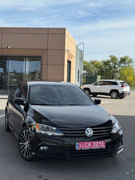 Volkswagen Jetta Sport 2015 год 1.8 бензин