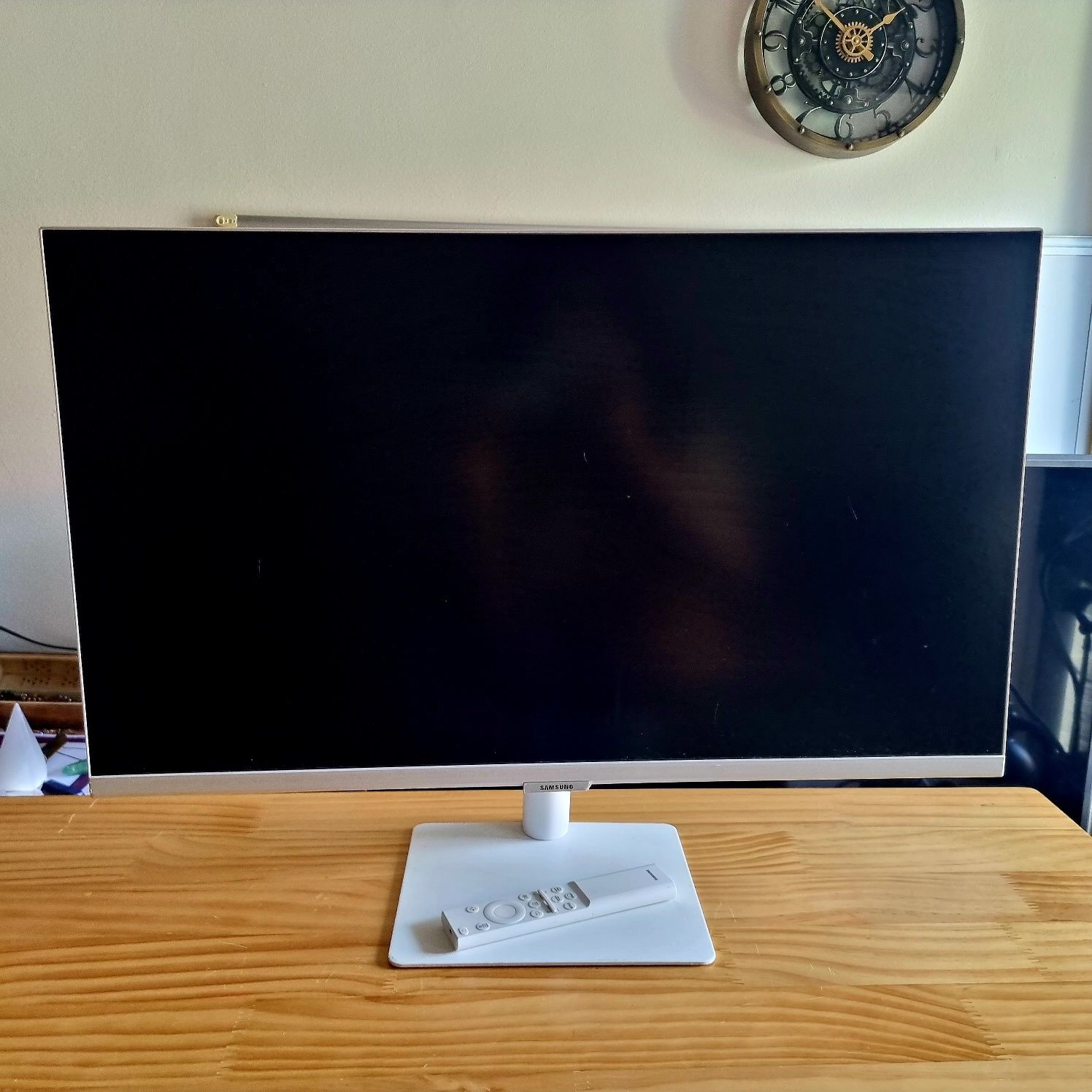Samsung Smart monitor/ Televisão M5