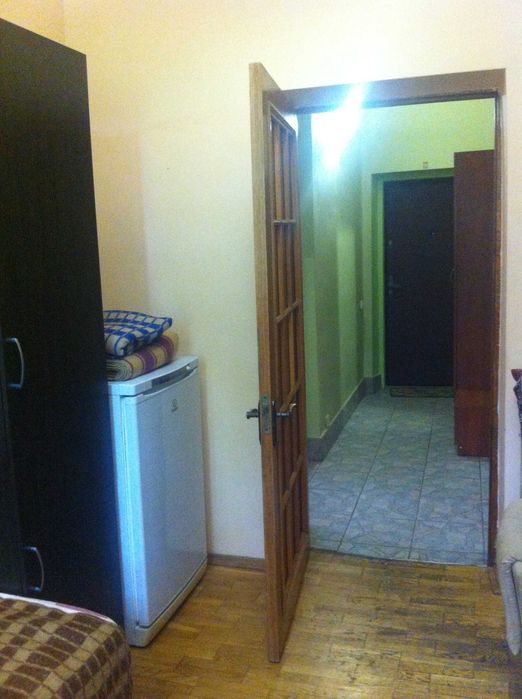 комната для 1 хлопця.1дівчини,жіночки.Поліська 6.метро Червоний хутор