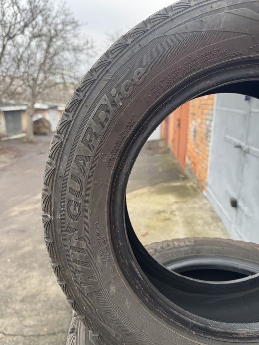 Шина резина Roadstone 175/65/14 зима