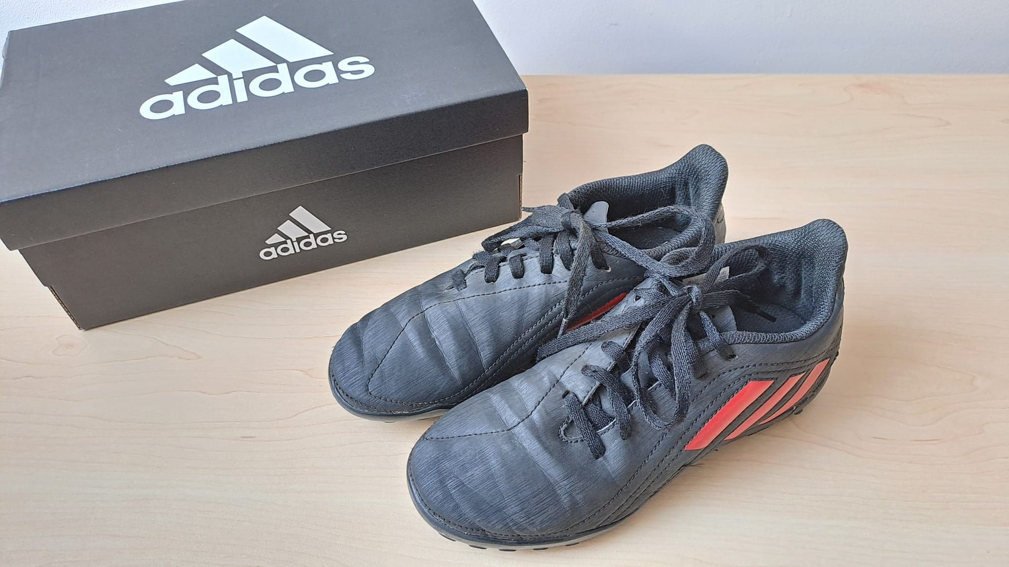 Adidas buty sportowe czarne rozmiar 35