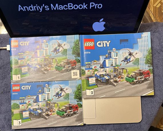 Lego City 60316 «Поліцейський відділок» оригінал