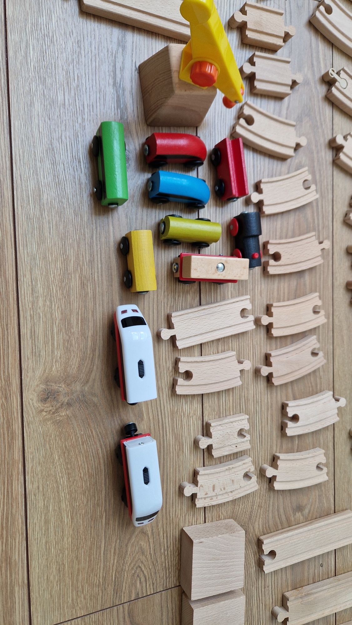 Tor ikea duzy zestaw 97 elementów. Stan bardzo dobry