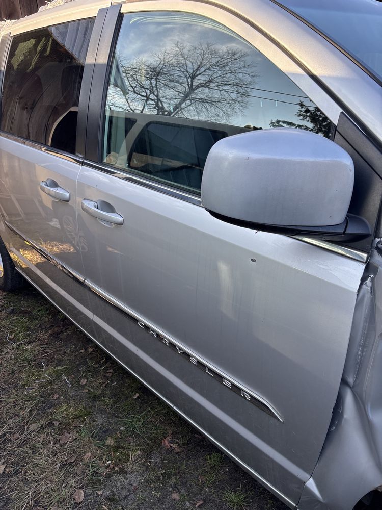 dodge chrysler grand voyager 2015 lusterko drzwi silnik skrzynia felgi