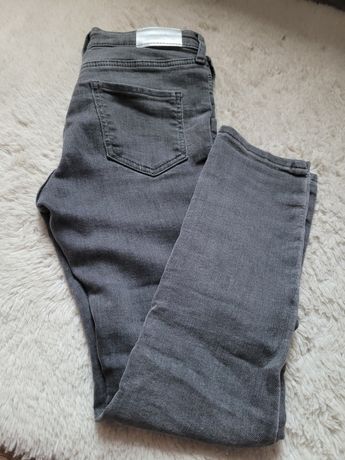 Spodnie jeansowe H&M rozmiar 122. Jak nowe