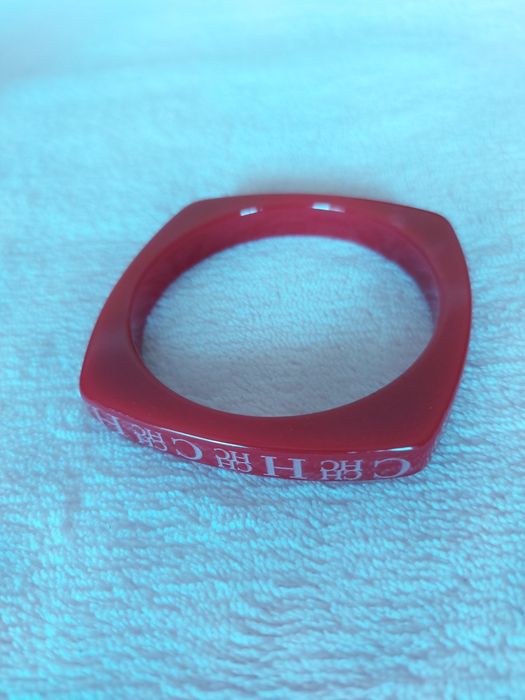 Pulseira CH nova
