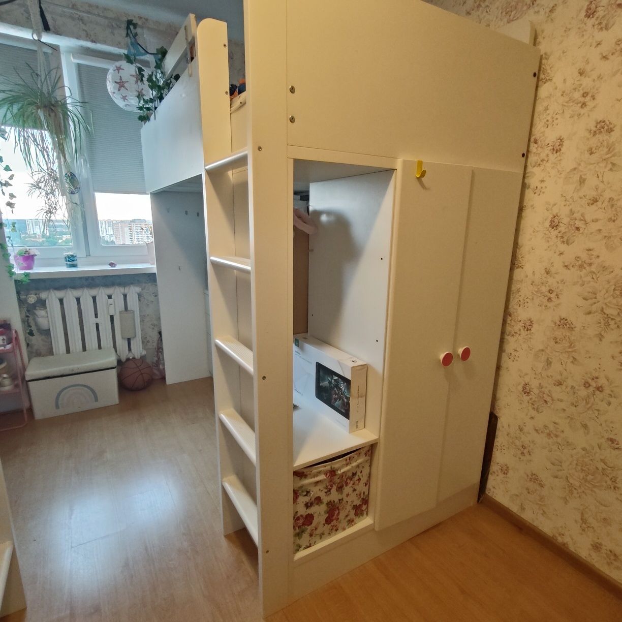 Antresolą Ikea , piętrowe łóżko