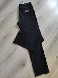 W 32 L 32 Spodnie męskie Wrangler czarne Texas Stretch Black Overdye