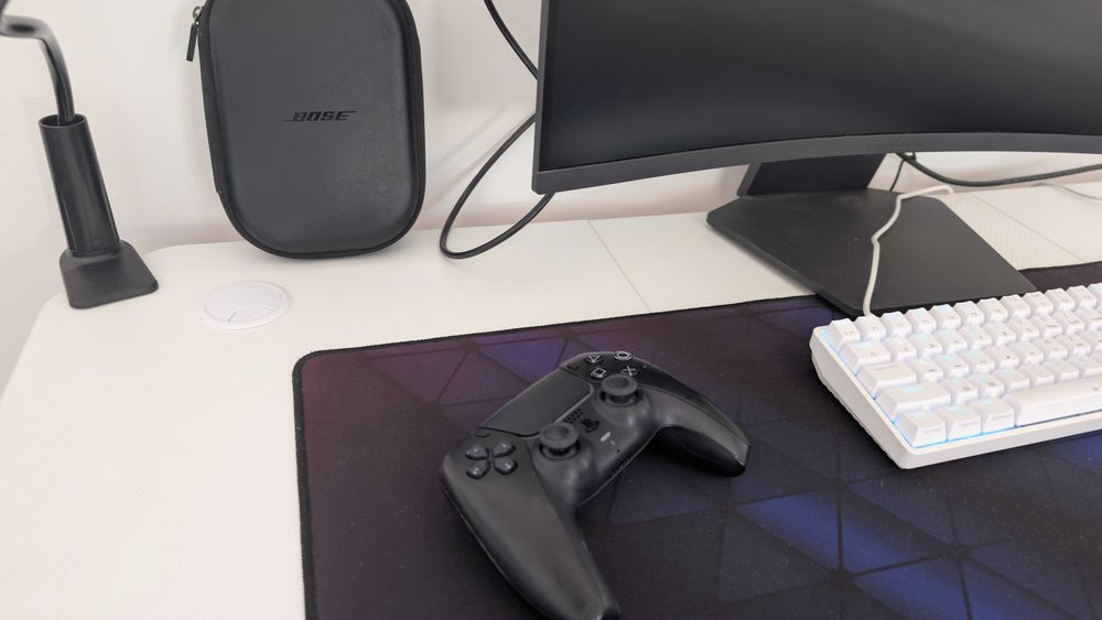 Gaming PC - i7-11700k / 3070 / 16GBs / Z590-FWIFI / 1TB SSD / 2TB HDD