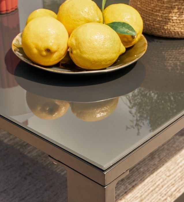 Mesa auxiliar de jardim Naterial