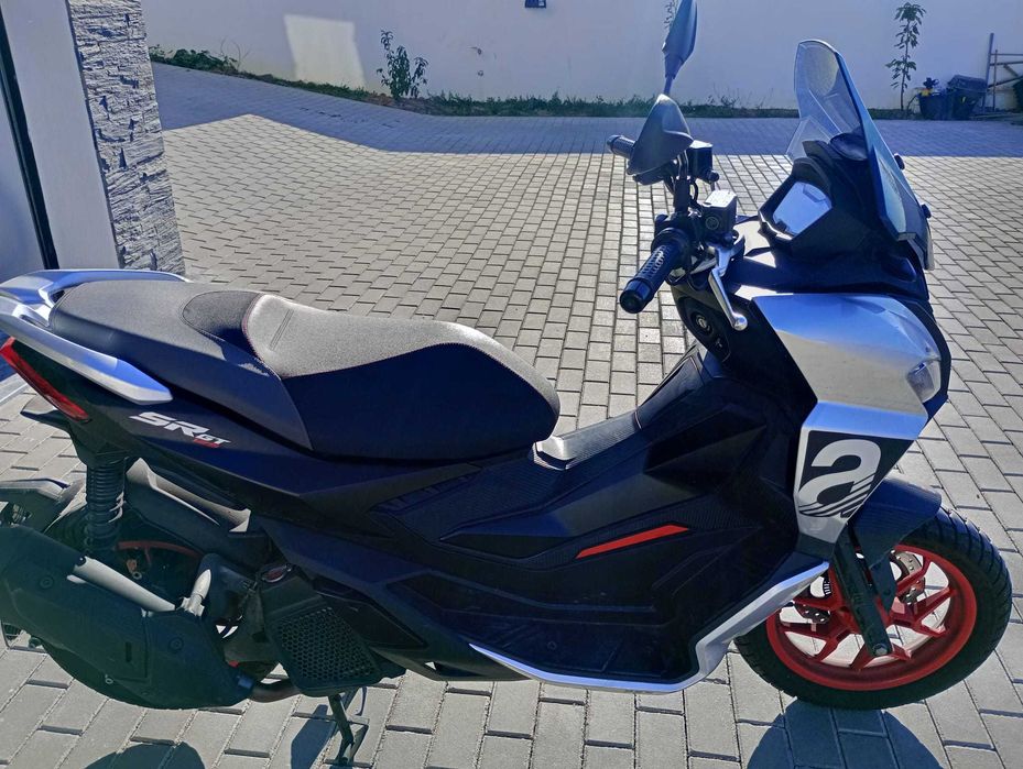 Scooter Aprilia SR GT SPORT 125