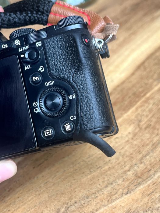 Sony A7 Mark I with cosmetic defects
