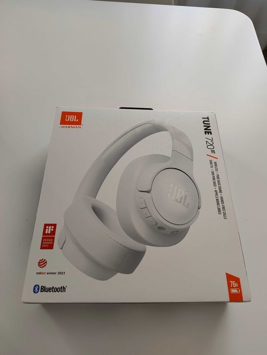 JBL Tune 720 BT Wireless Bluetooth Headphones