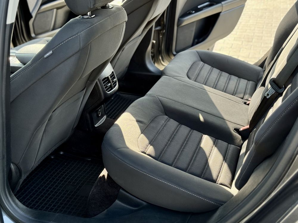 Ford Fusion Hybrid в идеальном состоянии
