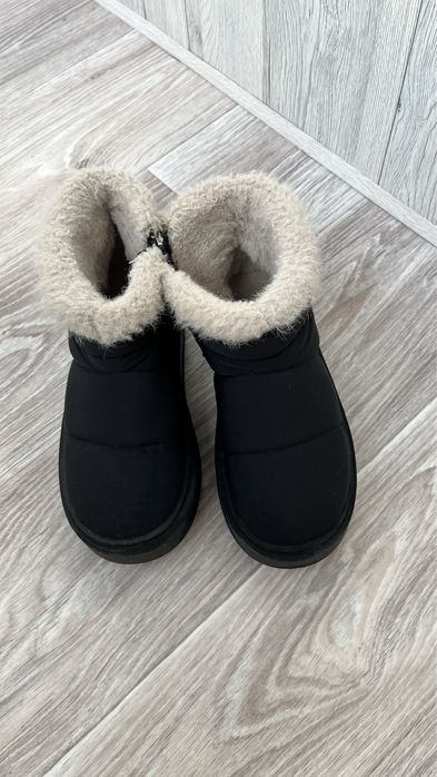 Угги, уггі, сапоги ZARA 32р