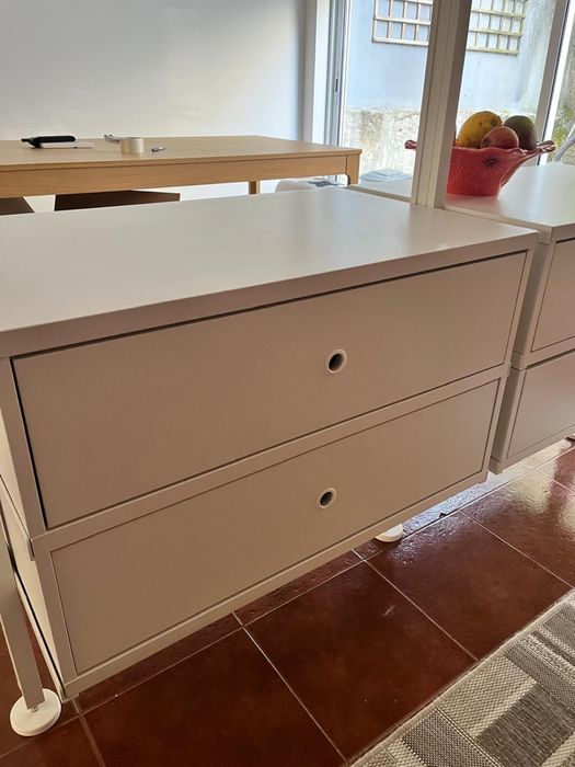 Móvel com arrumação