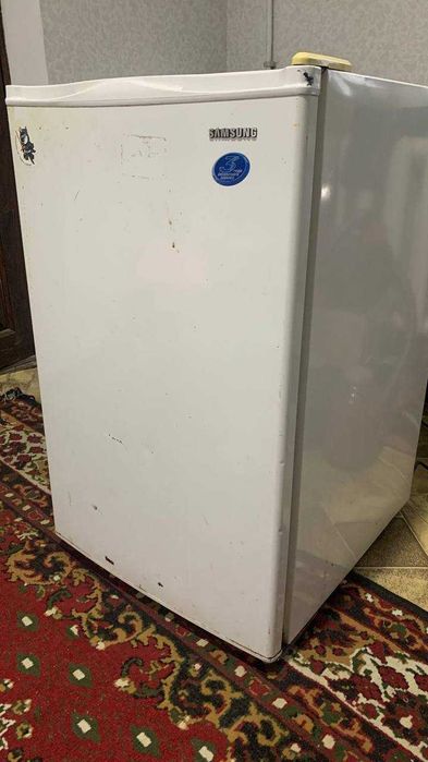 Холодильник Samsung / не працює фреон