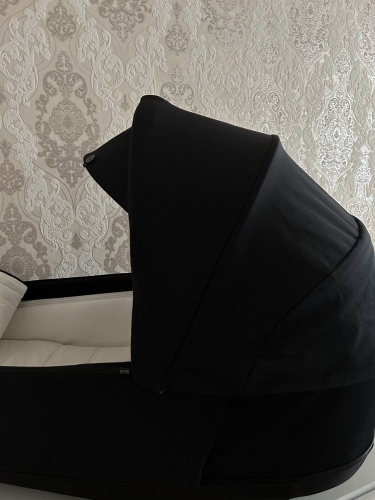Продам люльку Cybex Priam