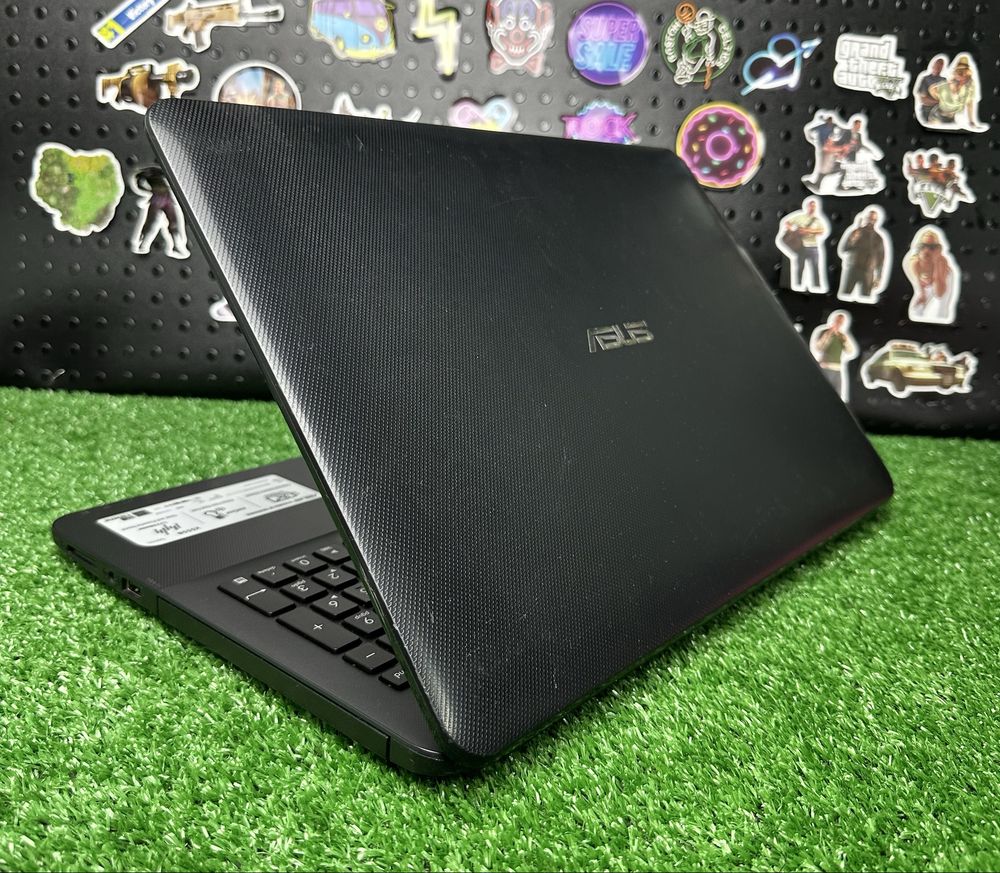 Ноутбук Asus X555B 15.6’’ FHD AMD A9-9410 8GB DDR4/ 250GB SSD (r2049)
