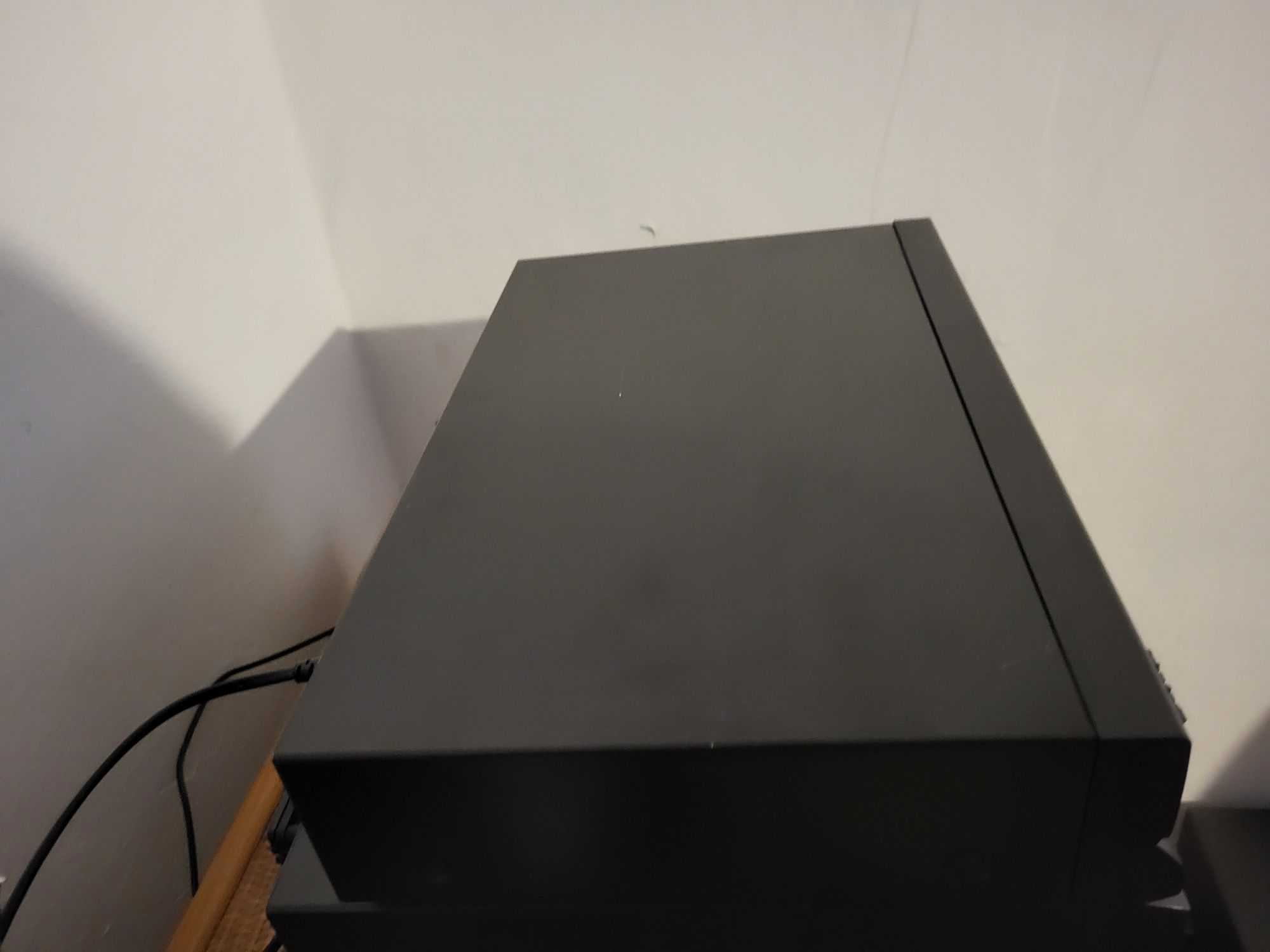 Odtwarzacz CD technics sl-PG 460A