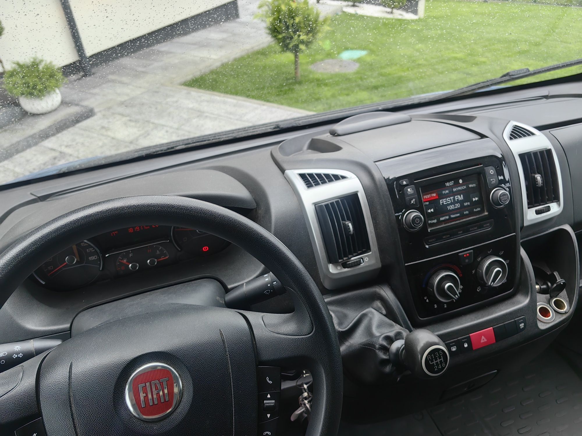 Fiat Ducato L4 2018r 2.3  130 koni bez ad Blue Kontener z windą ram